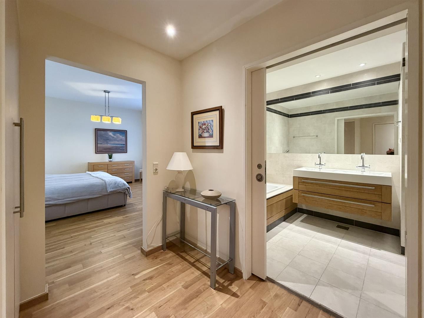 Image of Apartment - 1 Bedrooms - 1 Bathrooms for Rental in Atlantic Suites-Gibraltar, Image 7